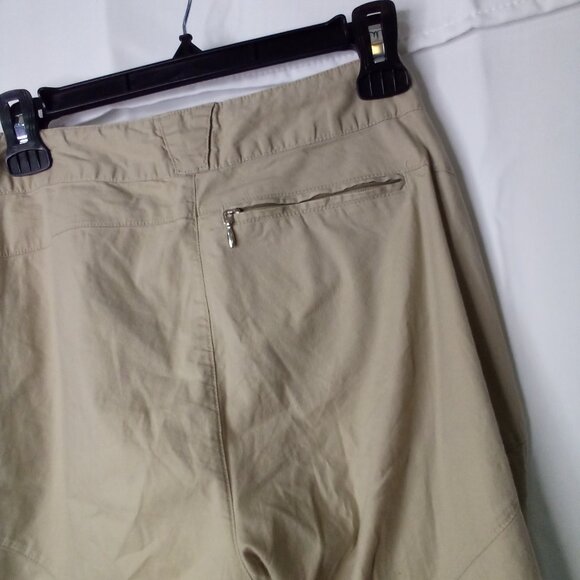 Danskin Now Bermuda Shorts Women S Roll Tab Hem Zip Pocket Khaki Tan - Picture 12 of 15